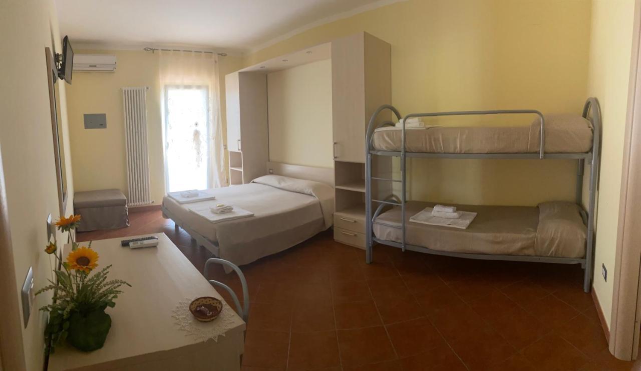 Bed and Breakfast Il Nido Delle Rondini à Grottole Extérieur photo