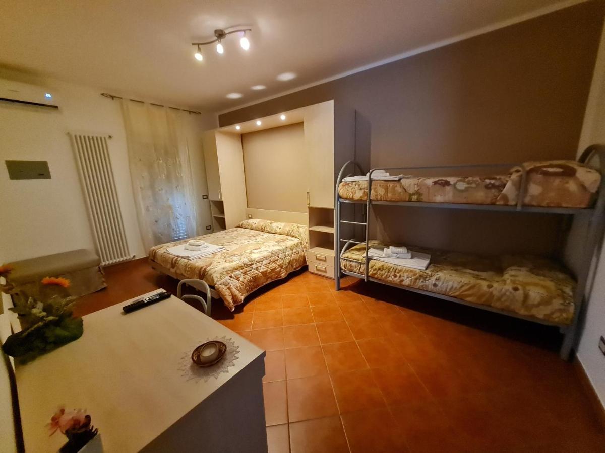 Bed and Breakfast Il Nido Delle Rondini à Grottole Extérieur photo