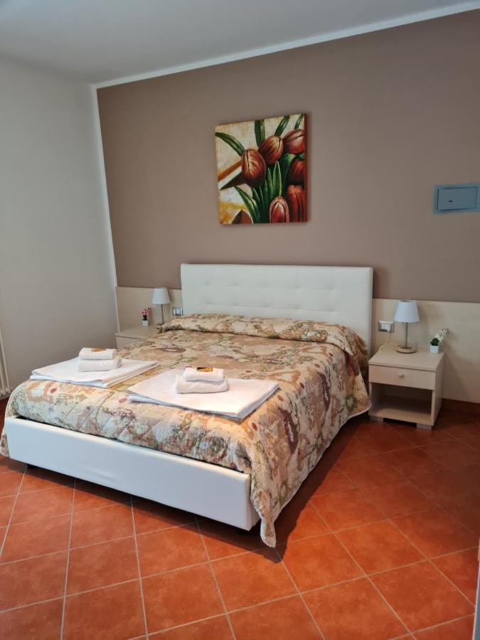 Bed and Breakfast Il Nido Delle Rondini à Grottole Extérieur photo